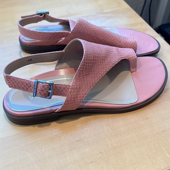 Vionic Women’s Peach Lizard Sandals Size 8 NEW NEVER WORN!!!!! - Picture 7 of 10